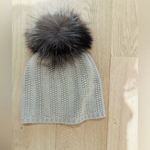 Portolano hat. Authentic. Wore it once. Cashmere. Perfect condition.